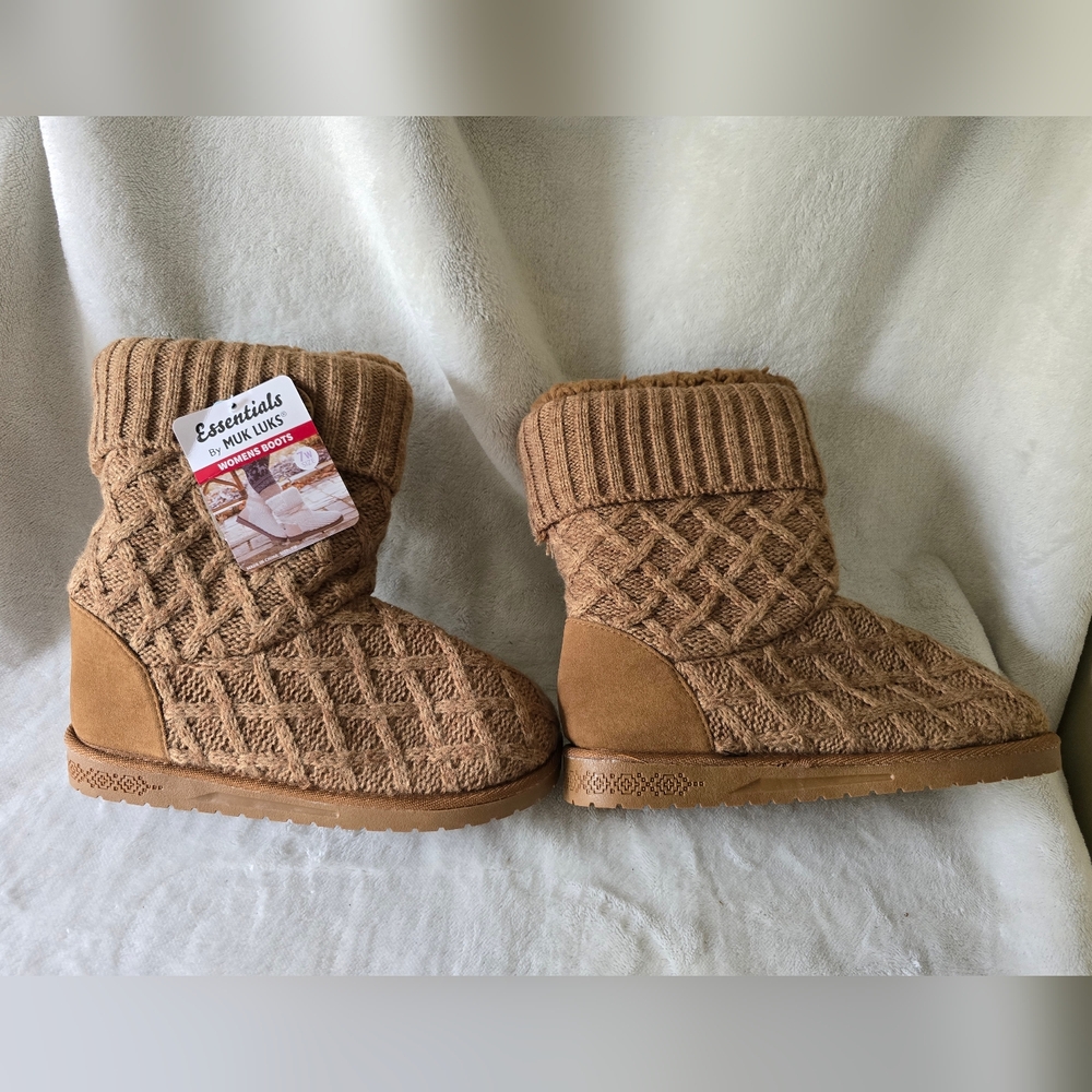 Muk Luks Tan Winter Boots